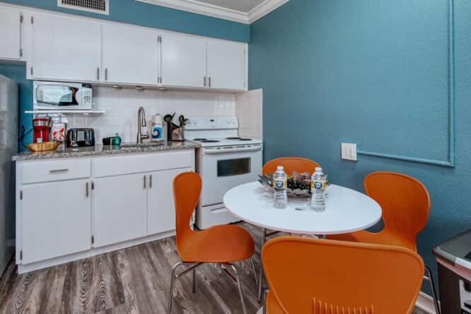 Sunset Beach Suites Сант Пит Бич Экстерьер фото